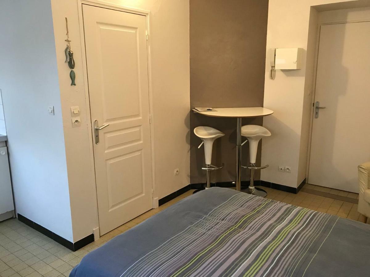 Studio 2 Pers En Vieille Ville Parking Gratuit - By La Source D'Orfee บูโลญ-ซูร์-แมร์ ภายนอก รูปภาพ